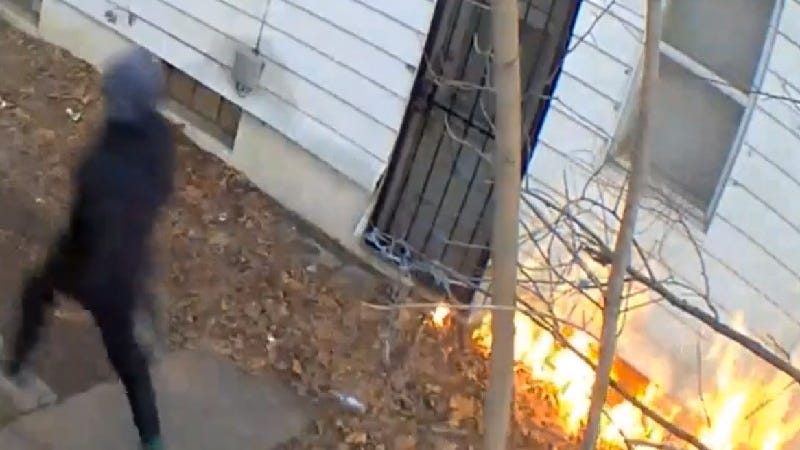 Detroit police still searching for tips that lead to man caught on camera setting fire to house on city's west side