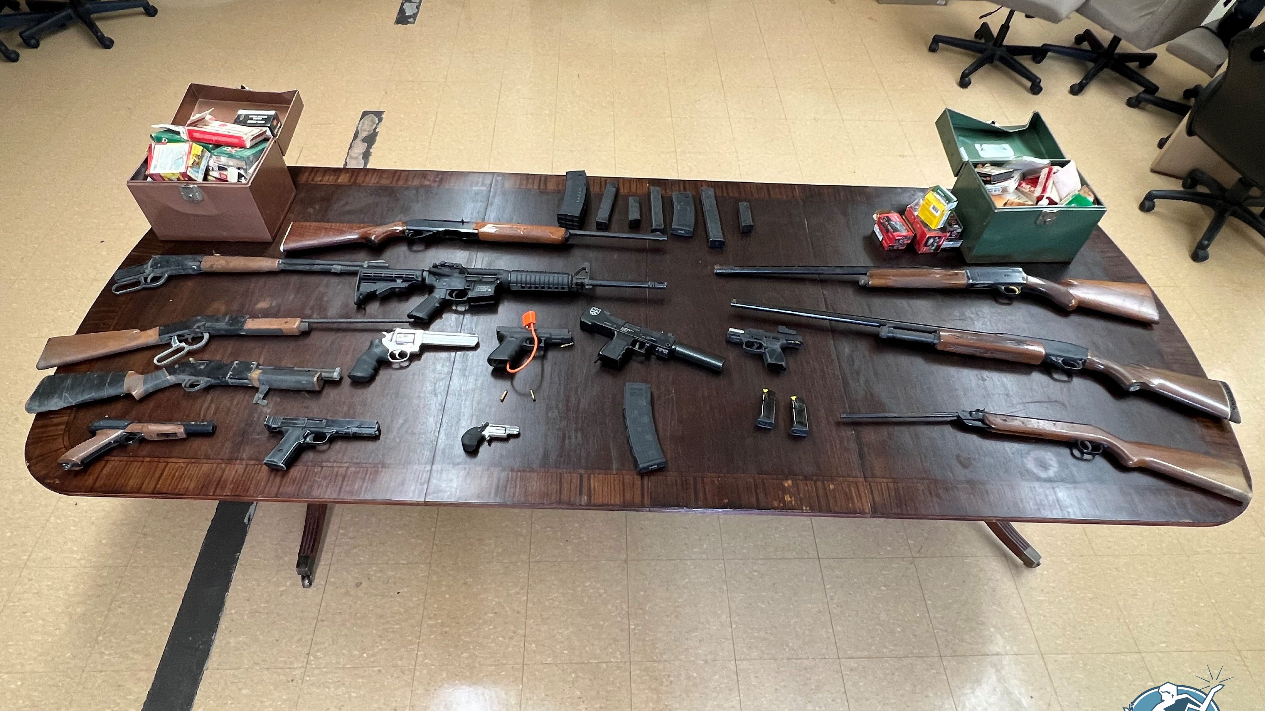 Detroit police seize more than a dozen guns in search of suspect's home after aggravated assault arrest