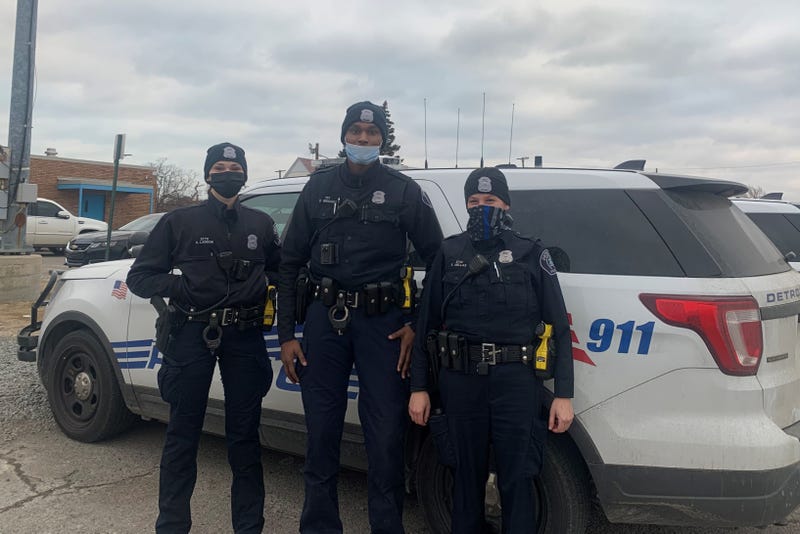 Detroit police officers