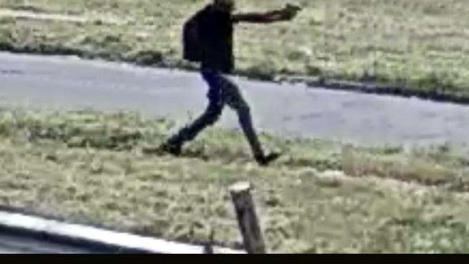 Detroit police looking for tips after video captures murder on the sidewalk in broad daylight