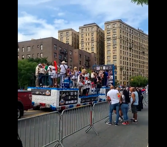 DR Parade