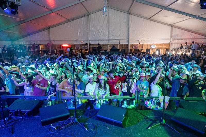 Night 3 at The Bull's Honky Tonk