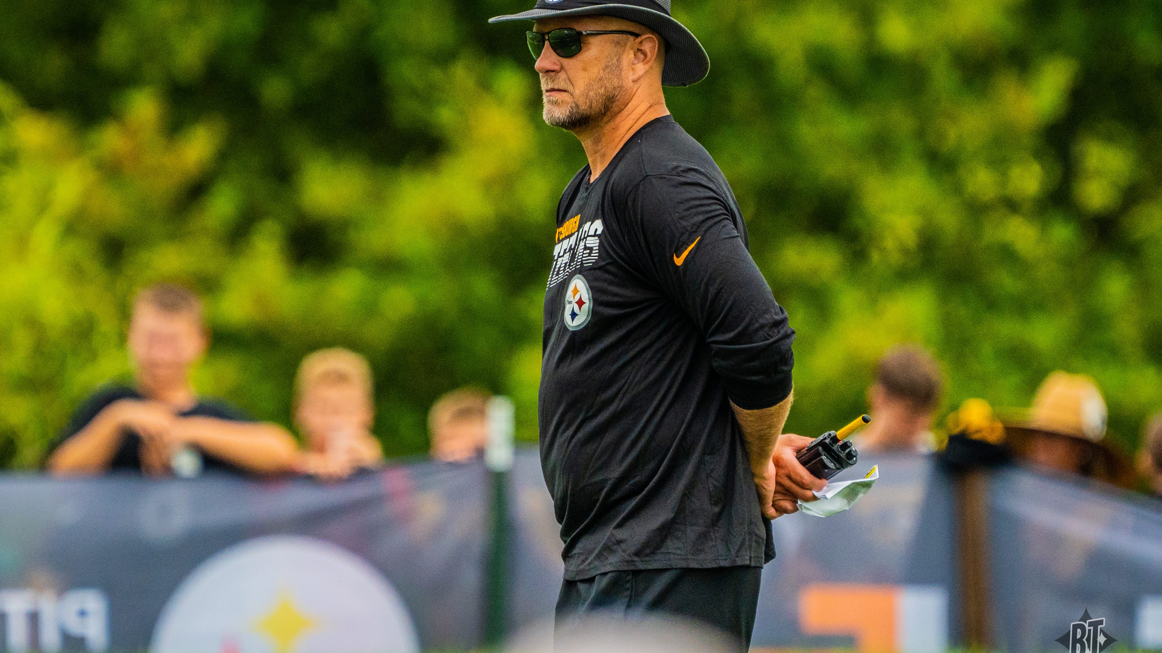 Steelers offensive coordinator says it’s still a QB competition