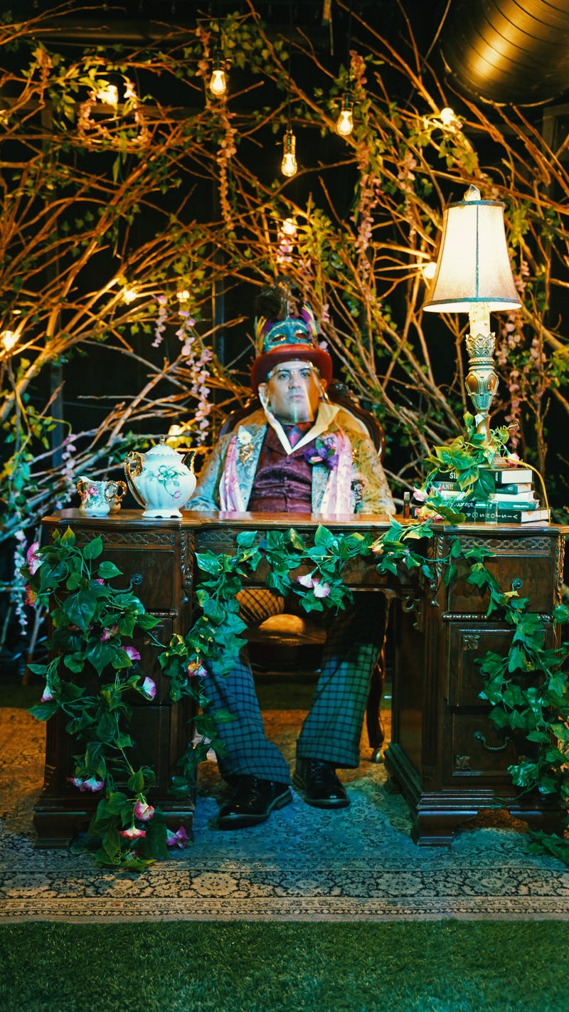 “Mad Hatter’s (Gin &) Tea Party"