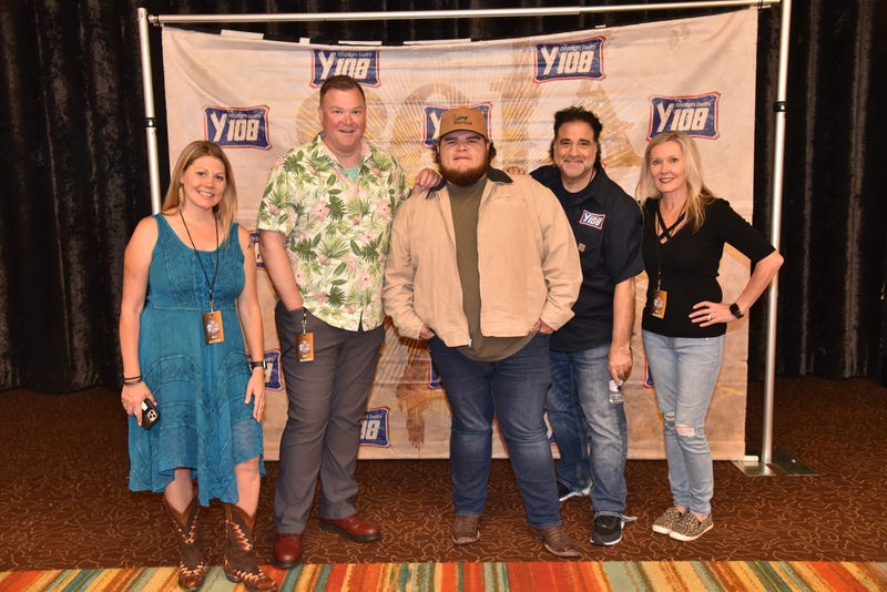 Y108 8 Man Jam