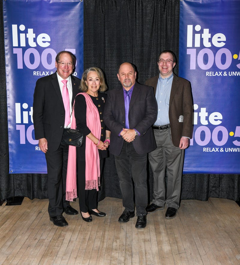 Dr. Andrew Salner and family Hartford HealthCare Cancer Inst.