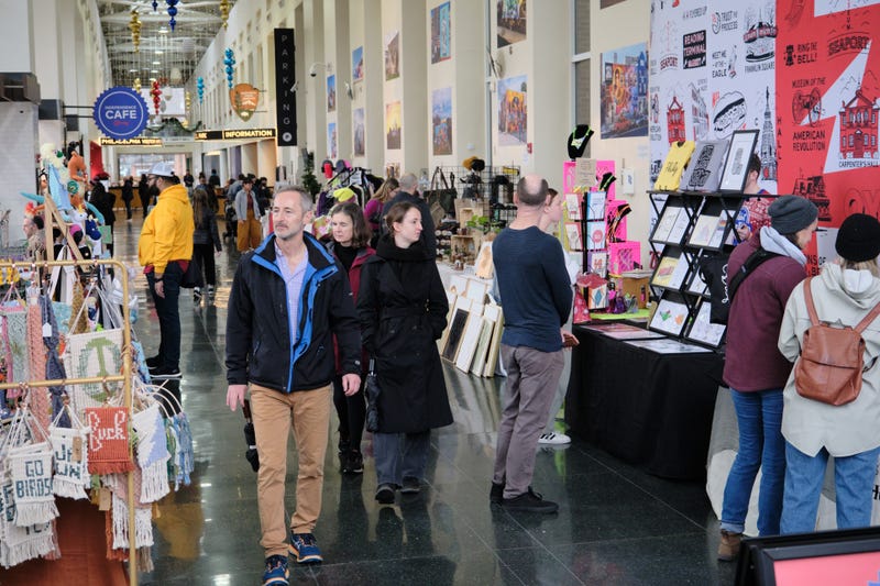 Holiday shopping at the Philadelphia Visitor Center