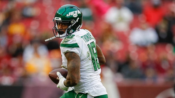 Jets, Broncos and more honor late Demaryius Thomas during Week 14