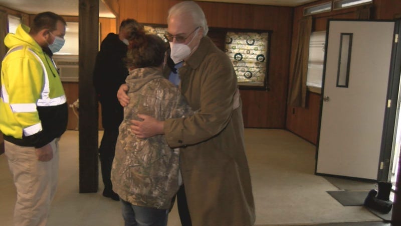 Dale hugs Natalie
