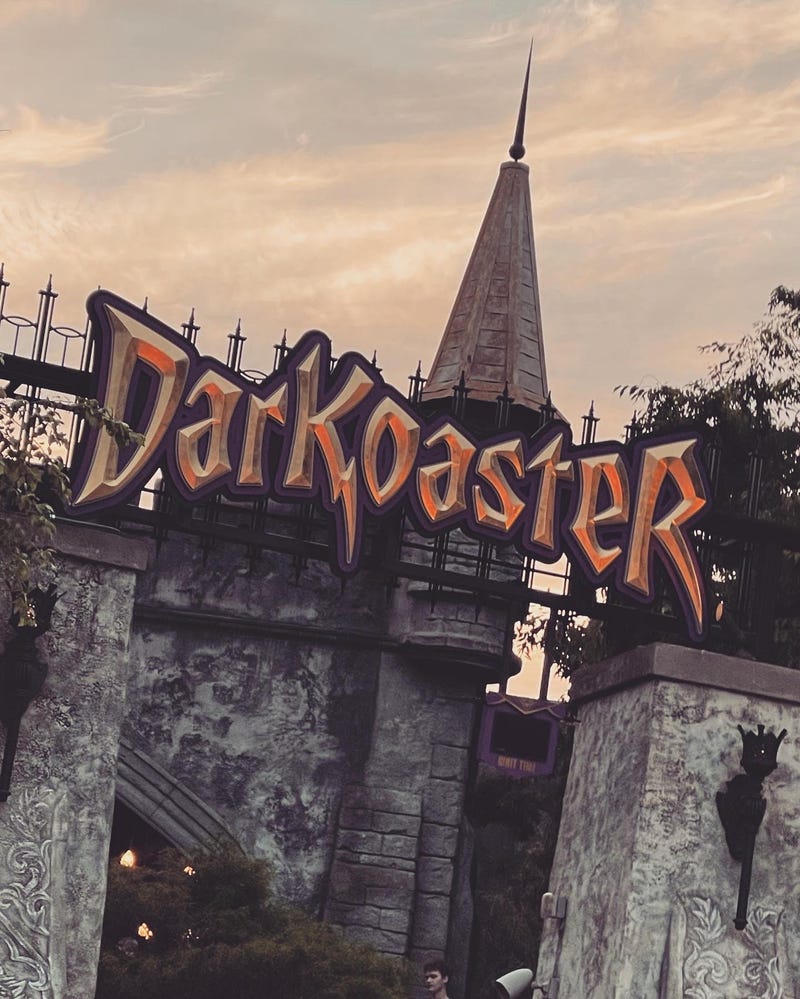 Darkoaster sign