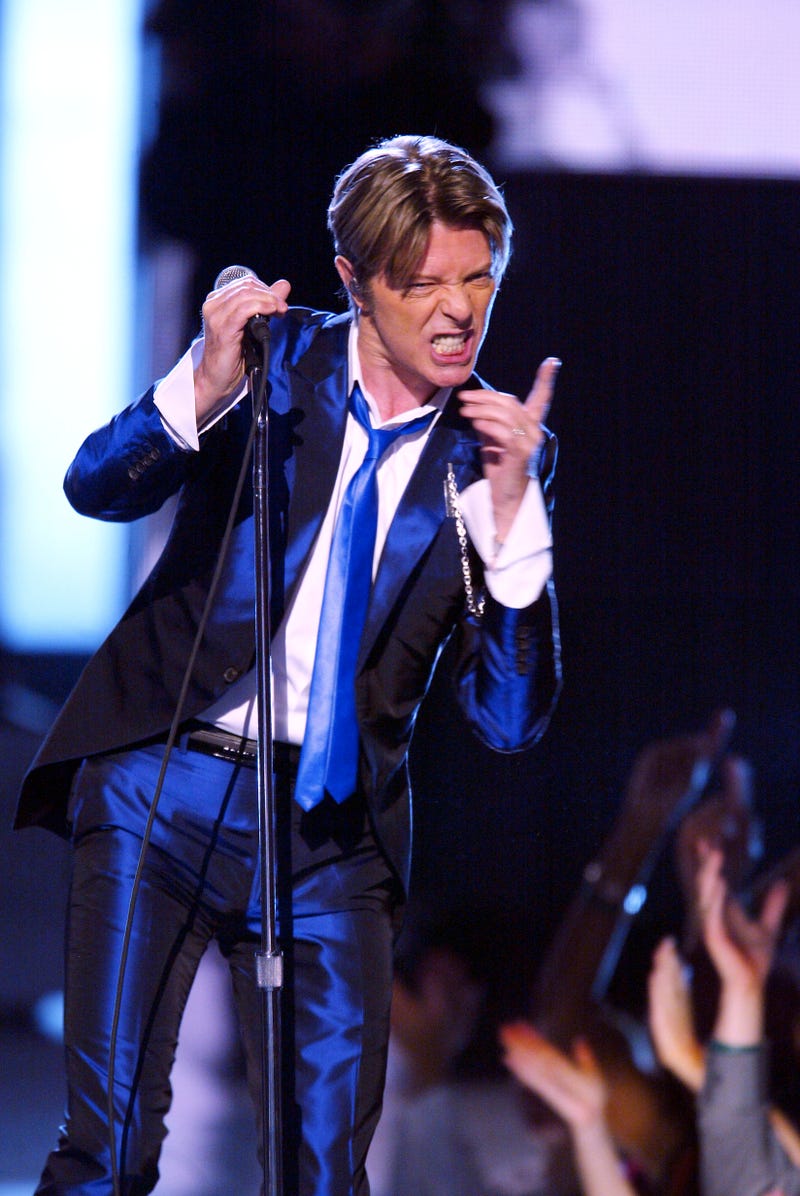 David Bowie onstage performing at the 2002 VH1 Vogue Fashion Awards at Radio City Music Hall in New York City, 10/15/02.