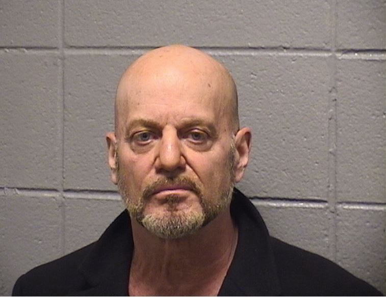 Bridgeview man charged with soliciting sex from minor
