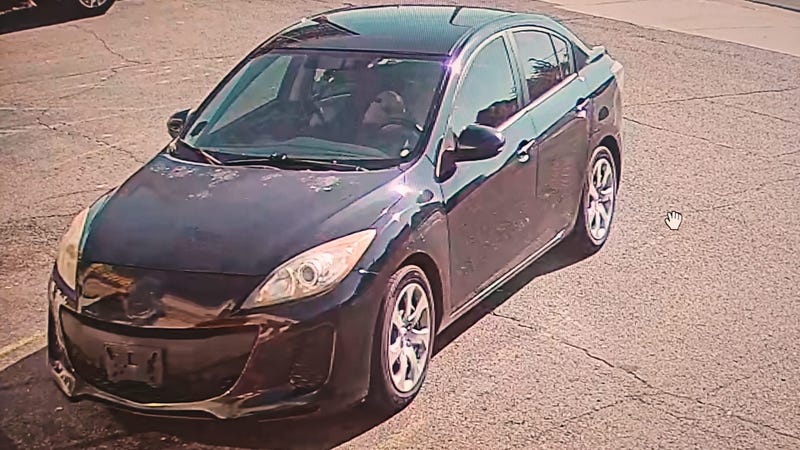 Suspects' getaway car in Dearborn jewelry store robbery