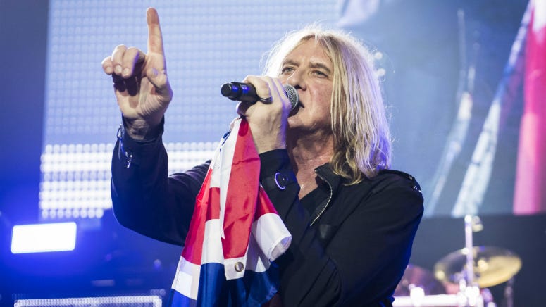 Def Leppard Wakes Up Early to Perform "Pour Some Sugar on Me"
