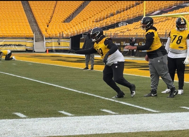 Derrick Harmon at practice at Acrisure