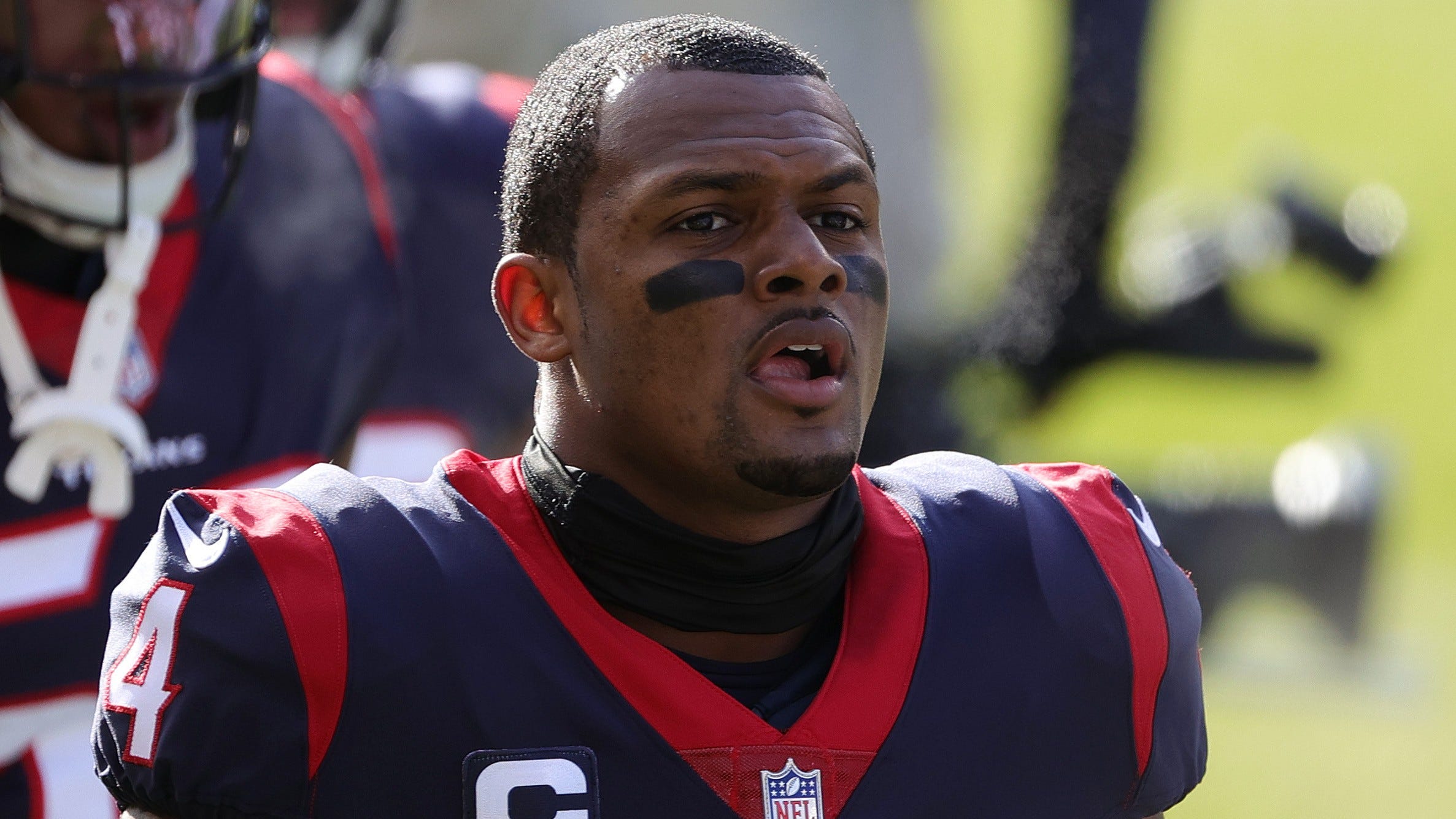 Another NFL reporter links Eagles to Deshaun Watson