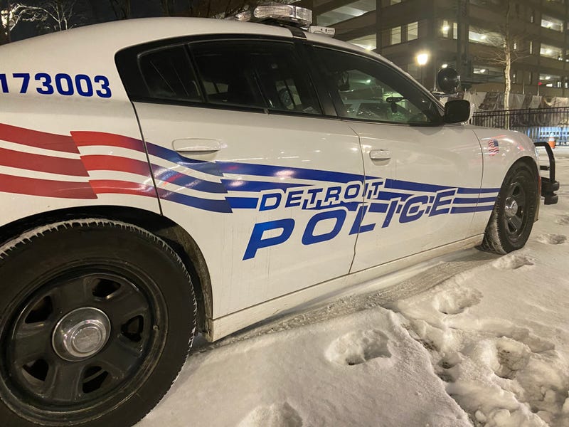 Detroit police car in winter