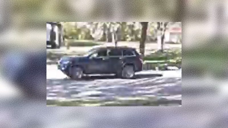 Detroit police searching for driver of Jeep that hit, killed motorcyclist