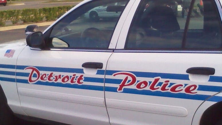 Barricaded gunman situation in Detroit involving 'person in mental distress' ends peacefully