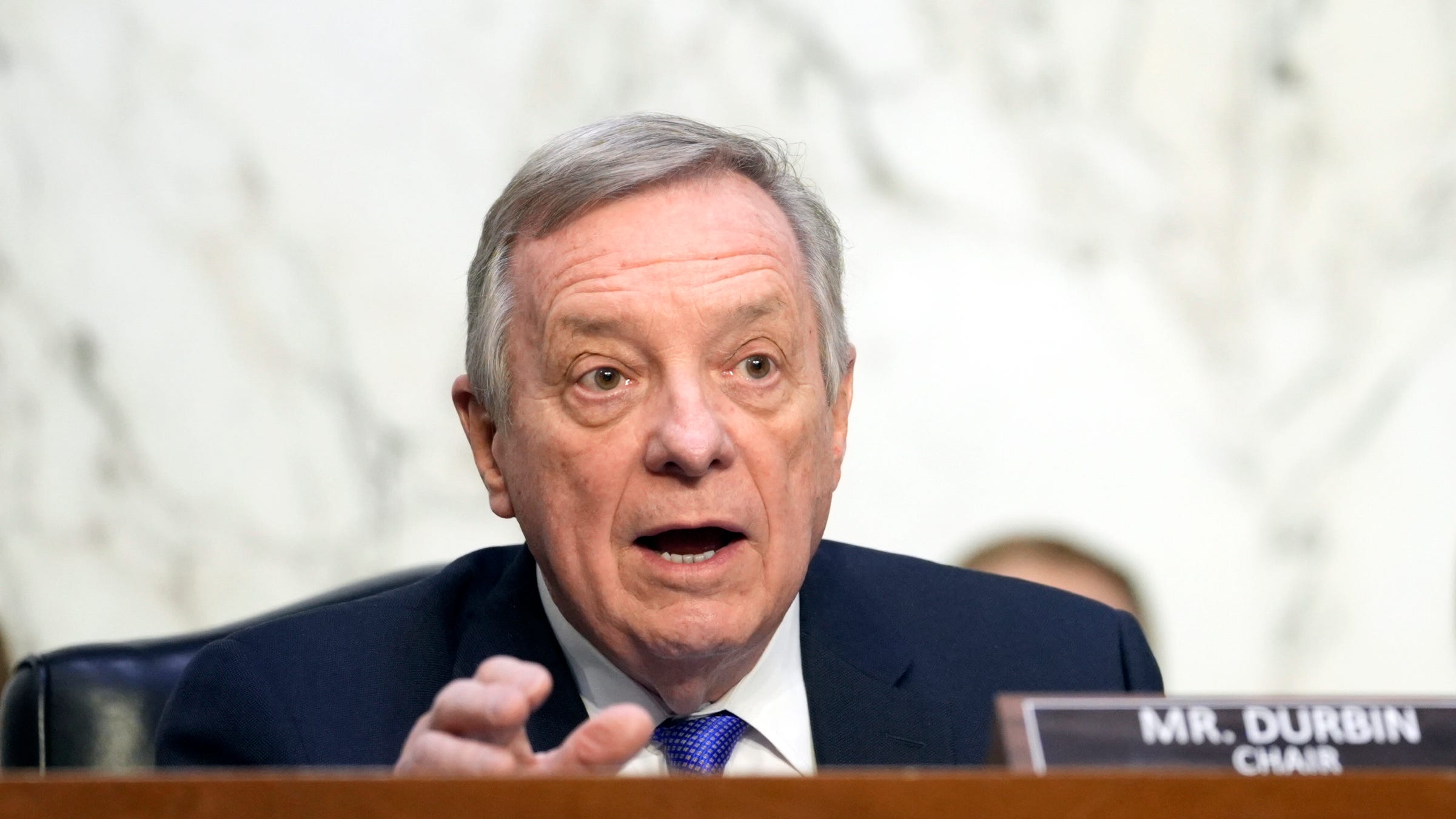Senator Durbin reacts to FBI raid on Trump's Florida estate