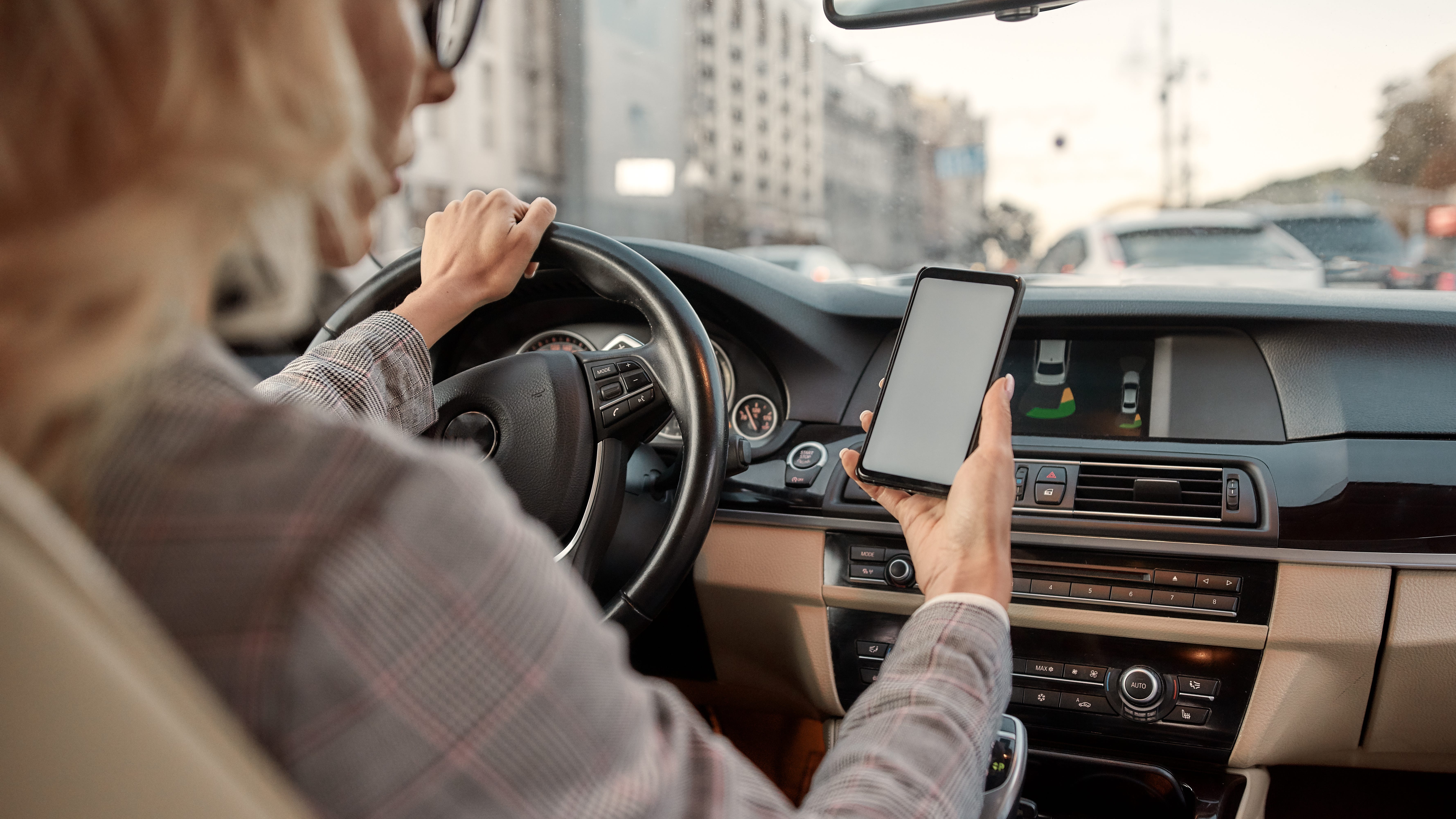 New legislation takes aim at distracted driving in Michigan
