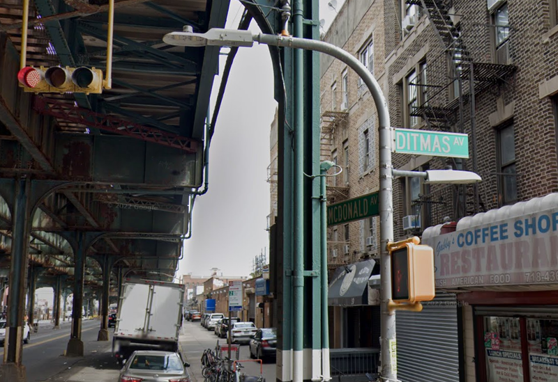 A man was arrested for allegedly slashing someone in an unprovoked attack at the corner of Ditmas Avenue and McDonald Avenue in Brooklyn early Saturday morning.
