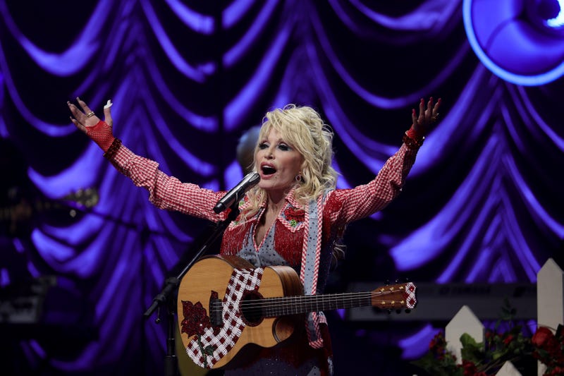 Dolly Parton was Jeff Bezos' recipient for the Courage and Civility Award.