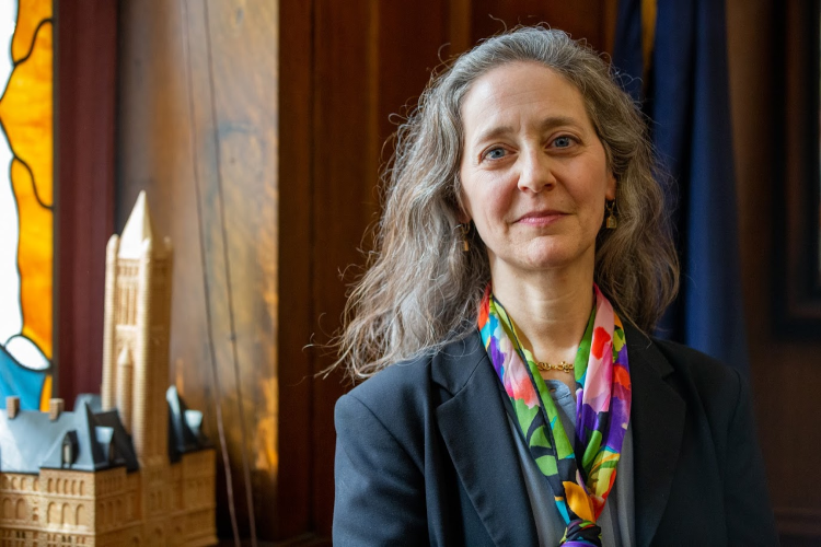 Dr. Debra Bogen