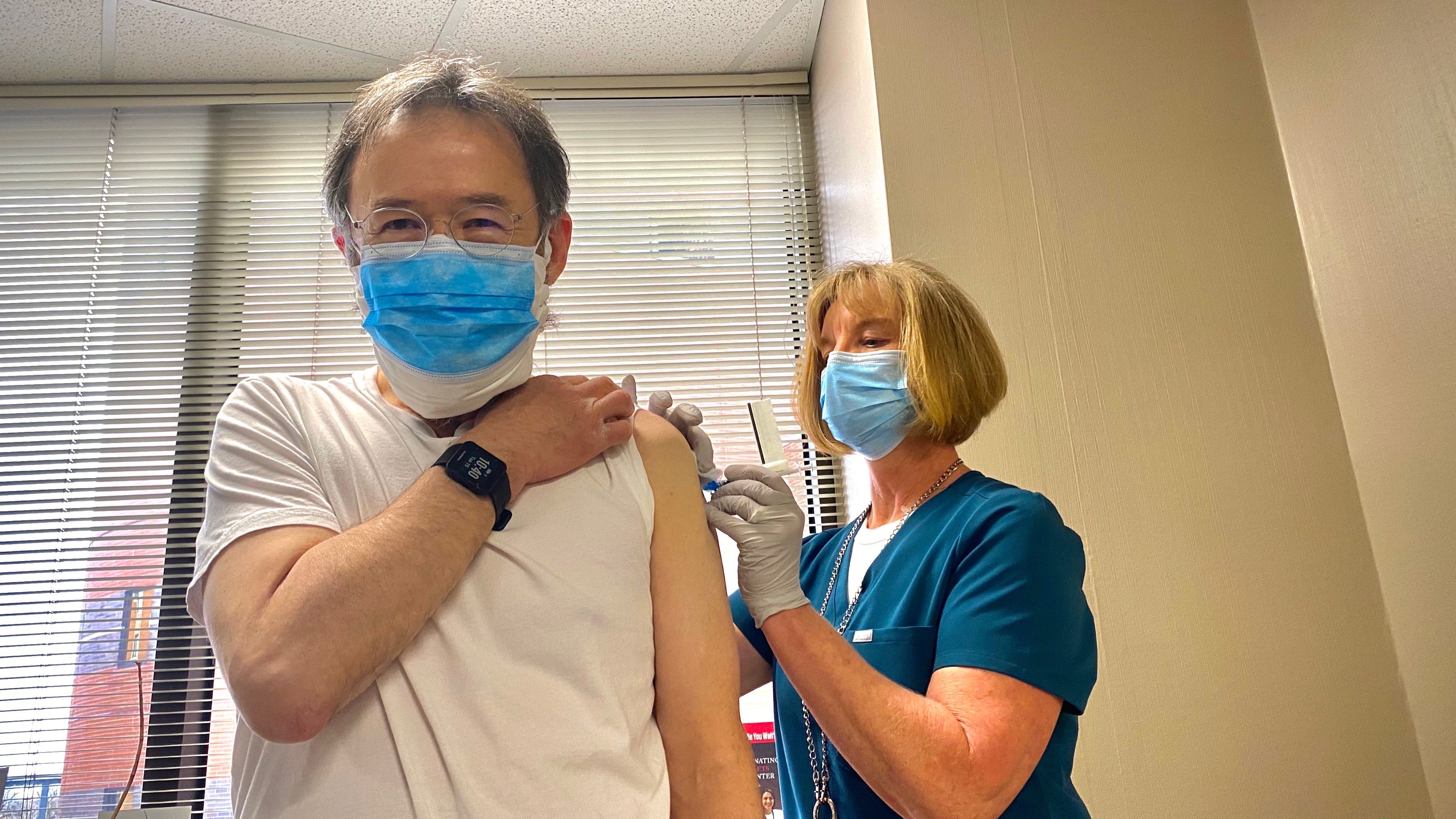 Roswell Park doctor discusses receiving first dose of COVID-19 vaccine