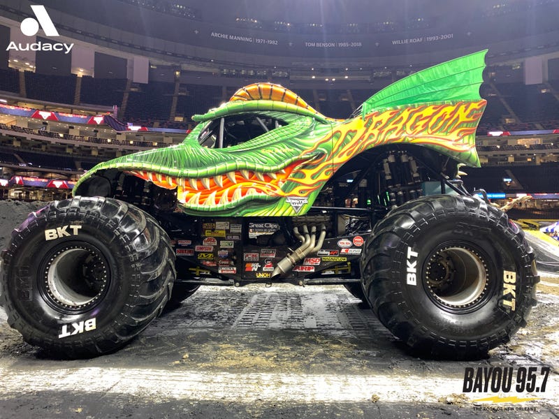 Dragon Monster Jam Truck