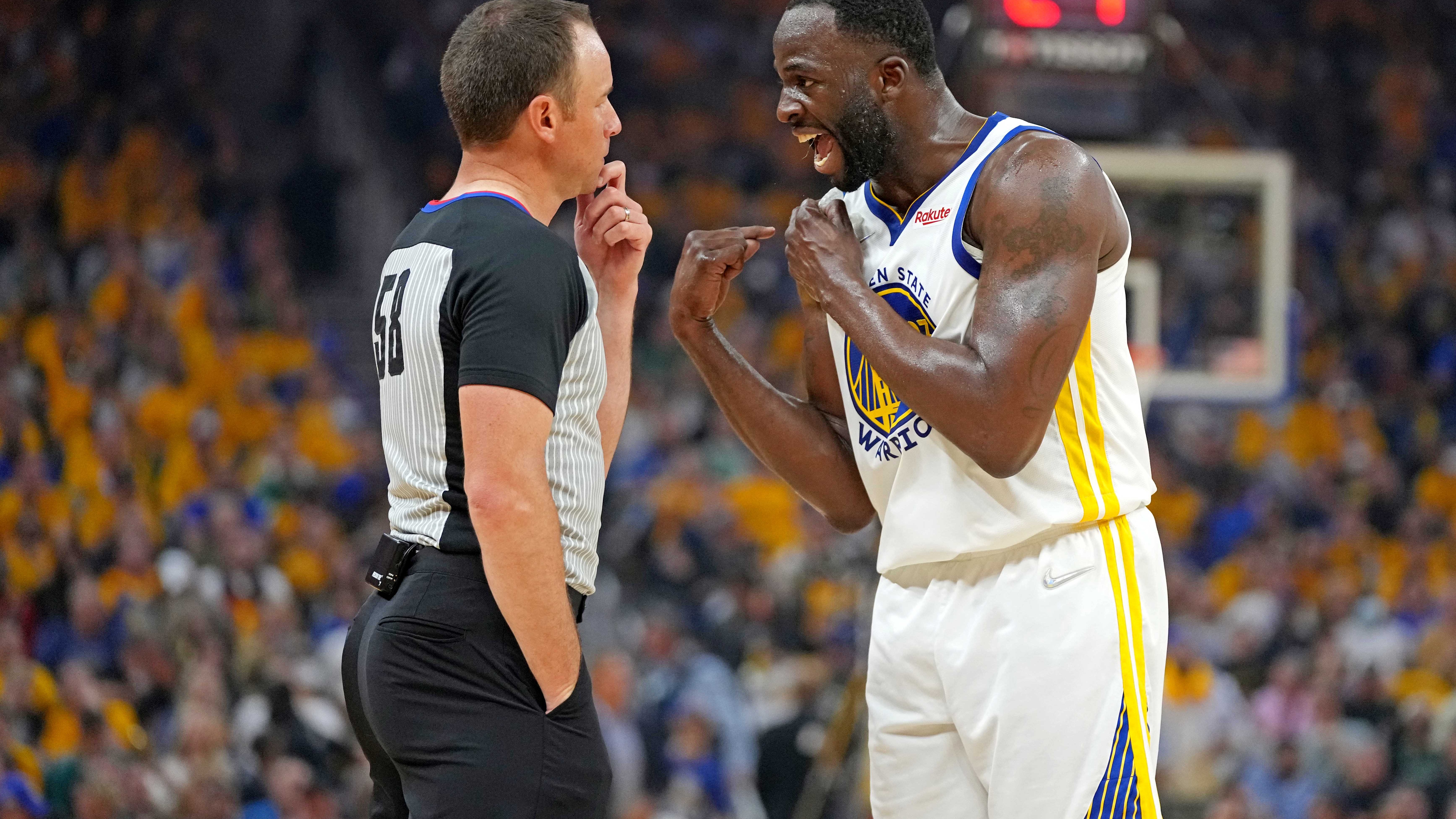 Draymond Green taunted Grant Williams and called him a ‘bozo’