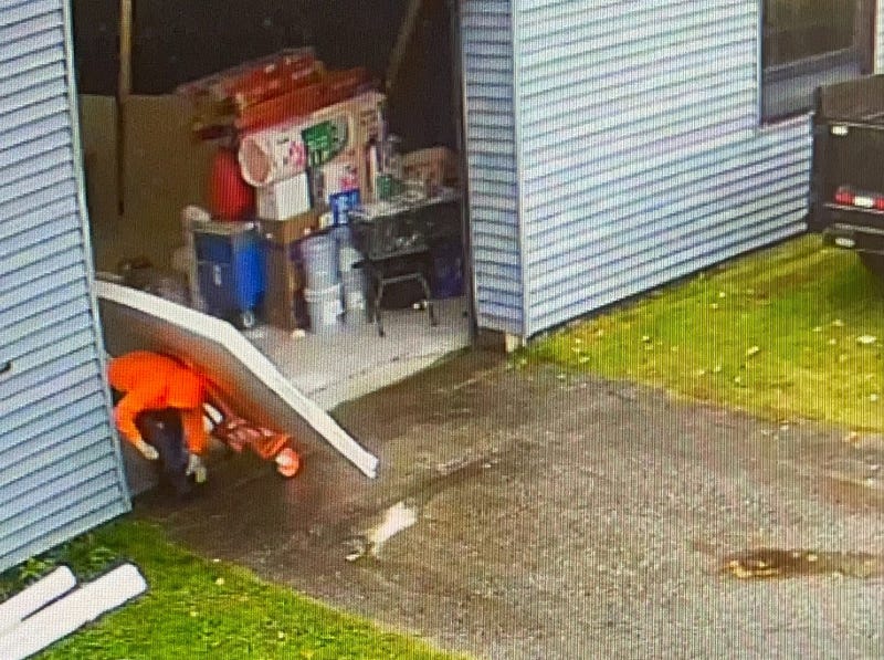 Drywall falls on construction worker