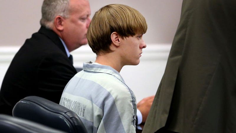 Dylann Roof (C), the suspect in the mass shooting that left nine dead in a Charleston church last month, appears in court July 18, 2015 in Charleston, South Carolina.