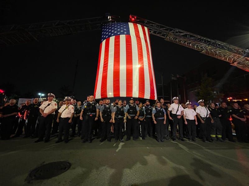 Chicago police officer killed, another seriously wounded in West Englewood