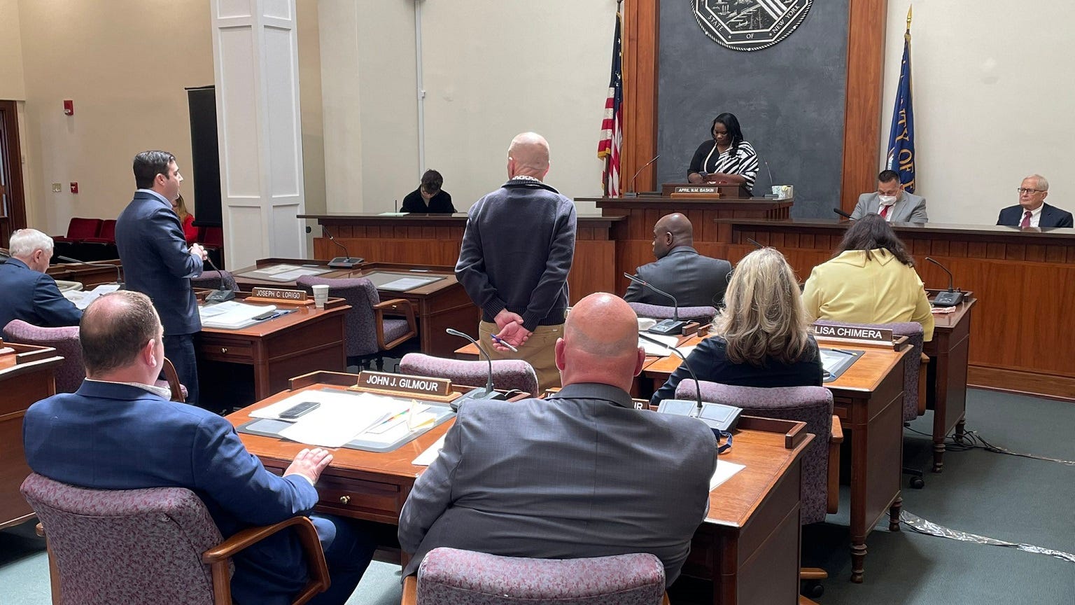 Erie County Legislators unanimously approve cap of sales tax on gas