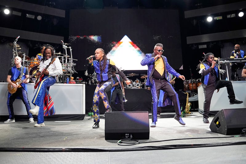 Earth, Wind & Fire
