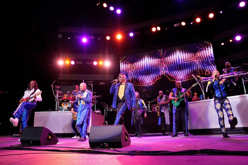 Earth, Wind & Fire