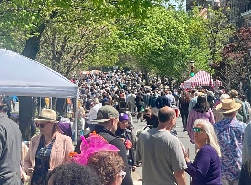 Monument Avenue 'Easter on Parade'