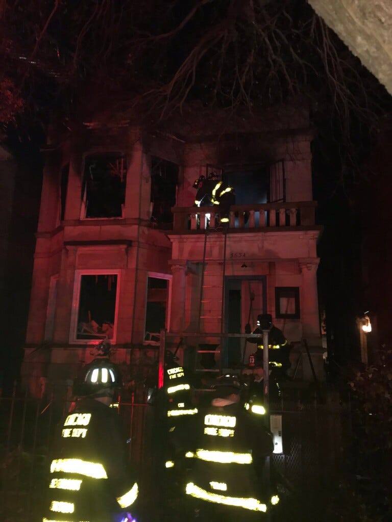 Firefighter hurt battling Edgewater blaze