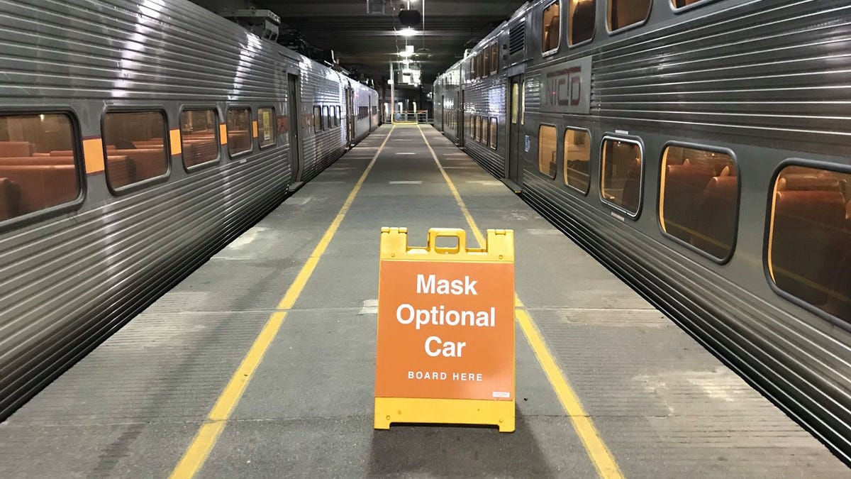'The policy keeps fools together': People weigh in on South Shore Line's mask-optional train cars