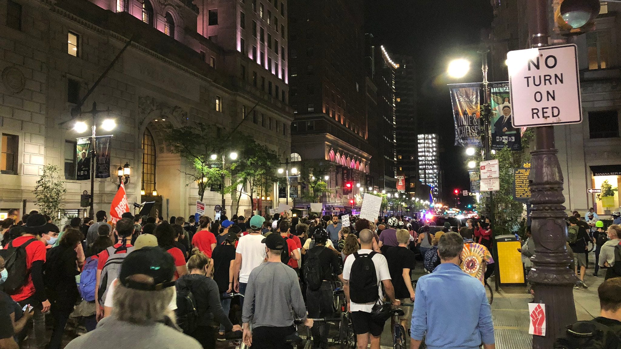 Philly protesters call for police reform following grand jury decision in Breonna Taylor case