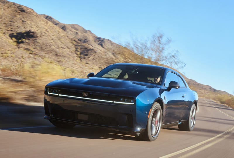 Electric_Dodge_Charger_Daytona_Coupe_Black_
