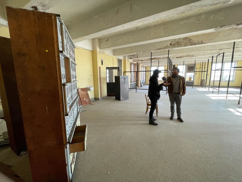 Inside Eloise Asylum