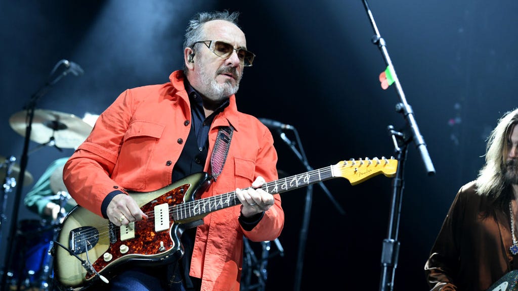 Singer Elvis Costello 'cancelled himself' over song lyrics