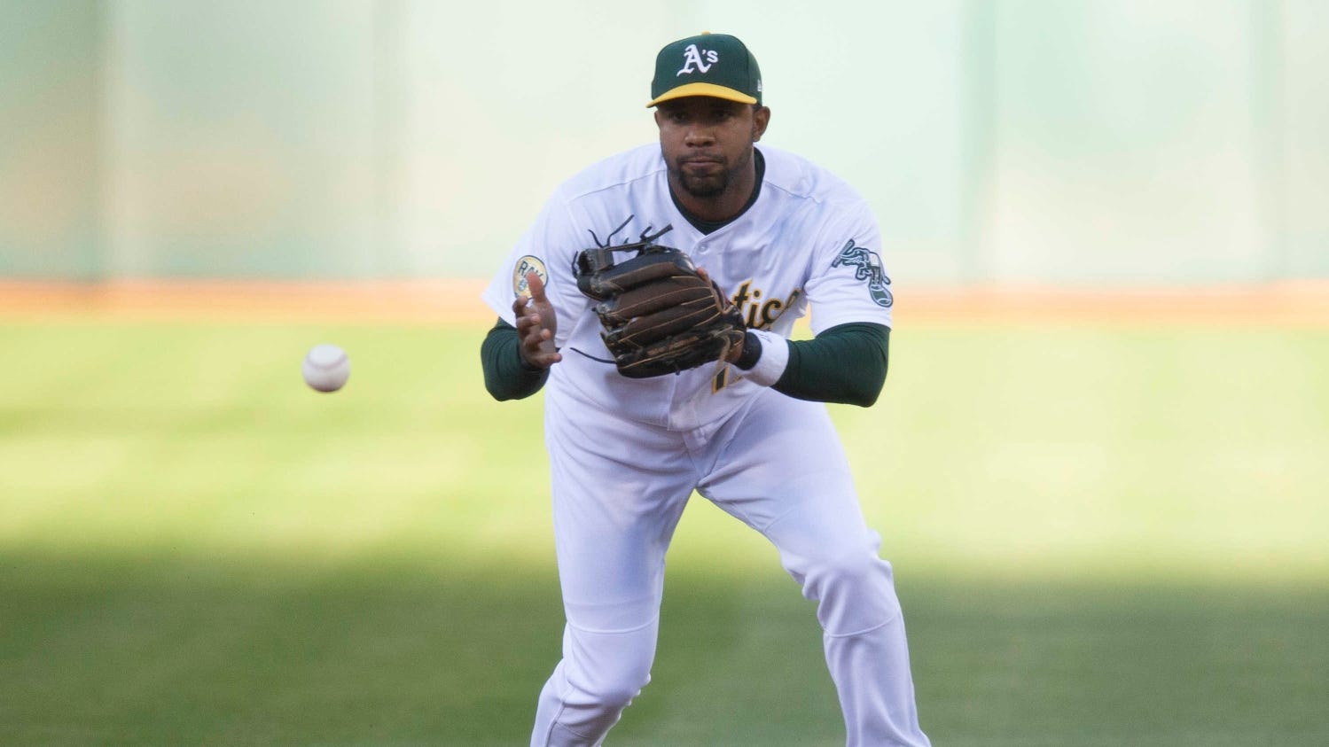 Report: Shortstop Elvis Andrus to join White Sox
