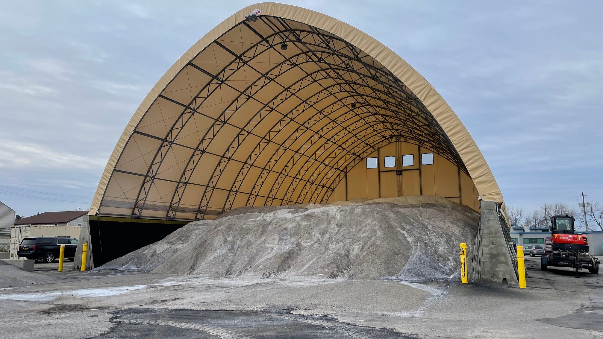 Town of Tonawanda cuts back on road salt usage