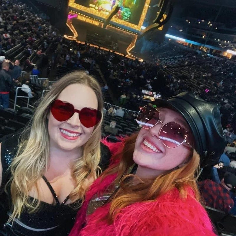 Erin (R) and Kelly (L)