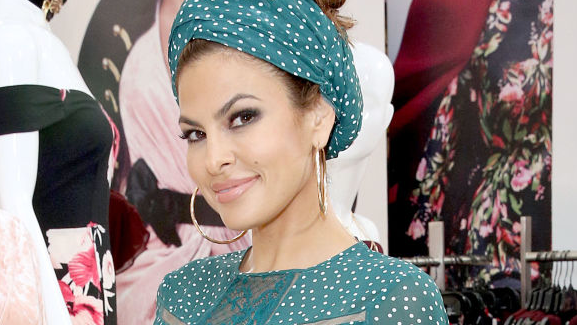 Eva Mendes admits she's feeling 'mom pandemic guilt' while entertaining kids