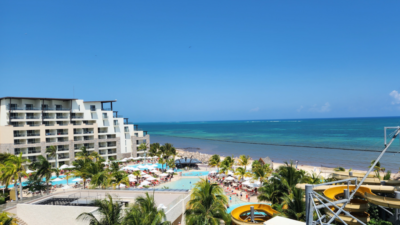 Congratulations Dreams® Resorts & Spas Vacation Winners!