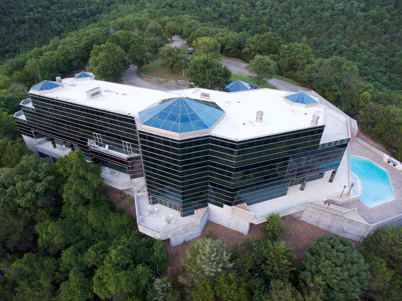 mansion